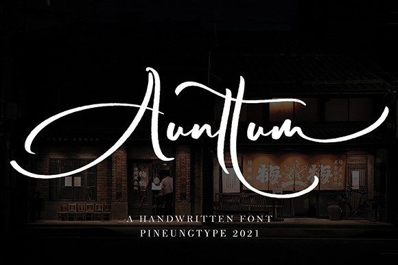 Aunttum: Elegant Script Font for Timeless Branding